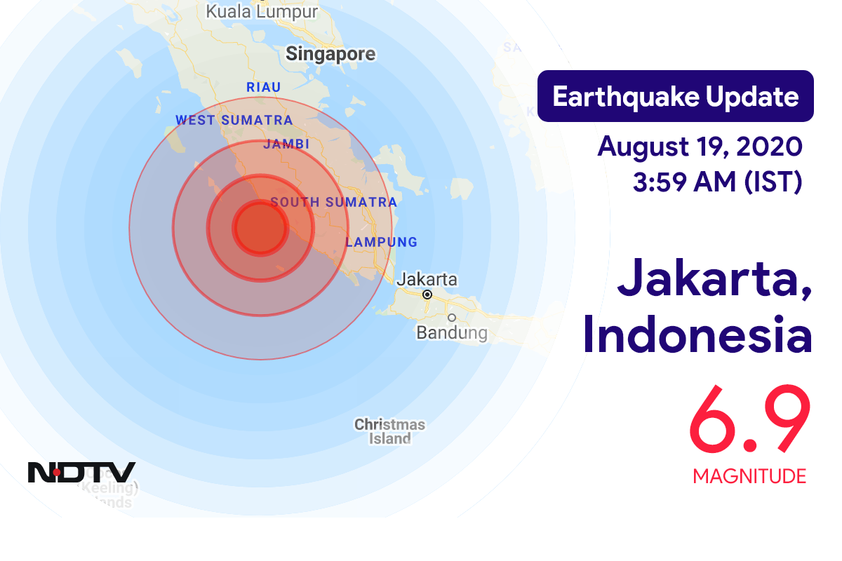 Earthquake With Magnitude 6.9 Strikes Near Jakarta, Indonesia