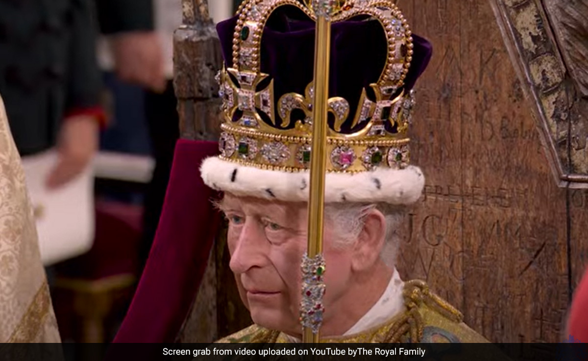 How to make a Paper Crown for the King's Coronation 2023